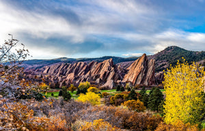 Dramatic rock formations and rolling hills at Roxborough, Colorado